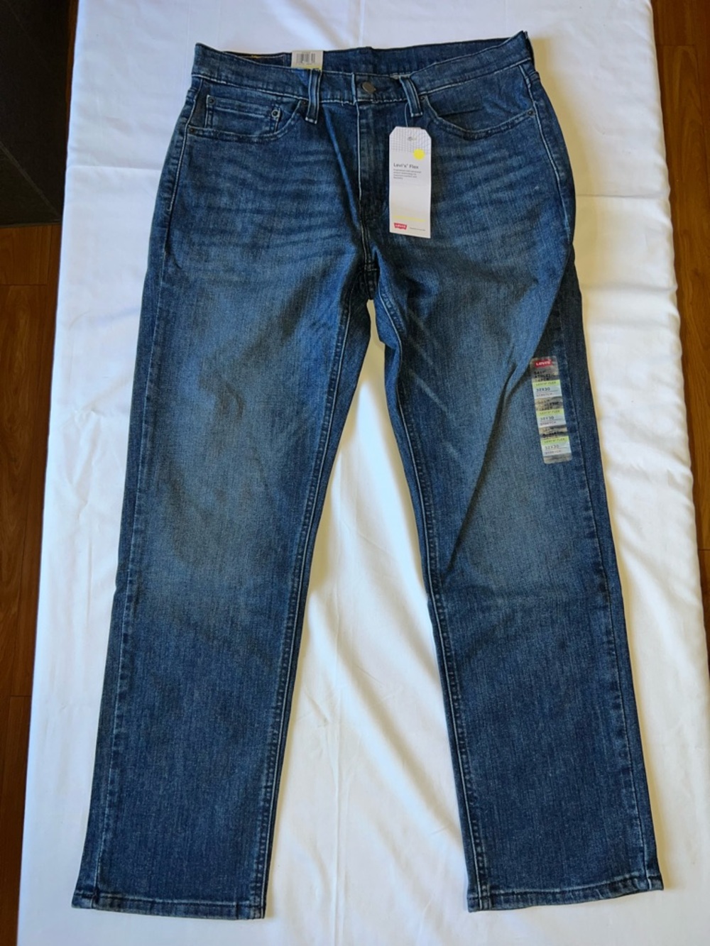 Levis 541 32x30 Athletic Jeans